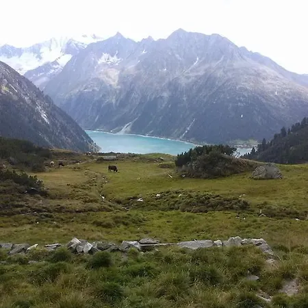 Kaplenig Apartment Mayrhofen